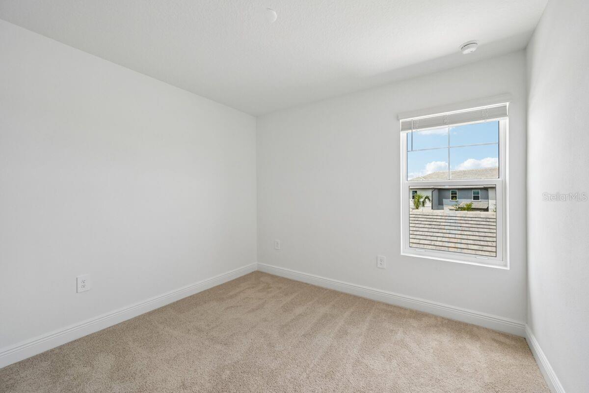 17712 Broadleaf Loop Property Photo 13