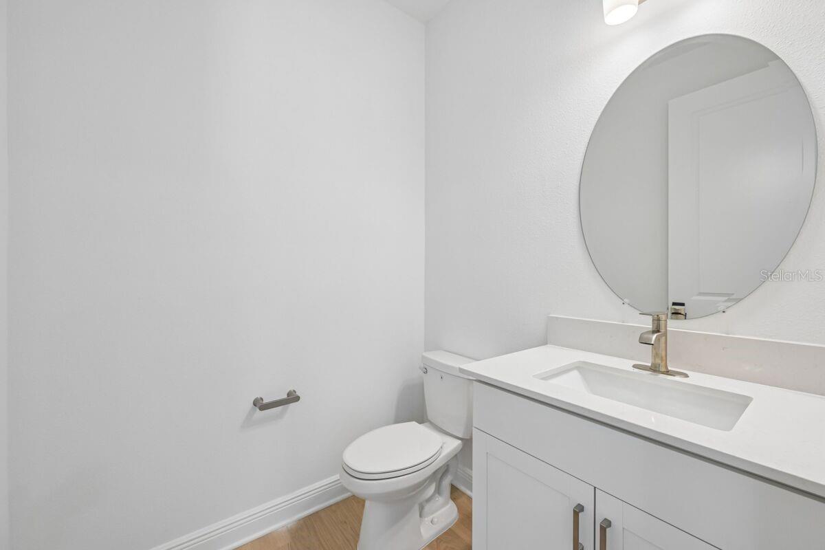17712 Broadleaf Loop Property Photo 16