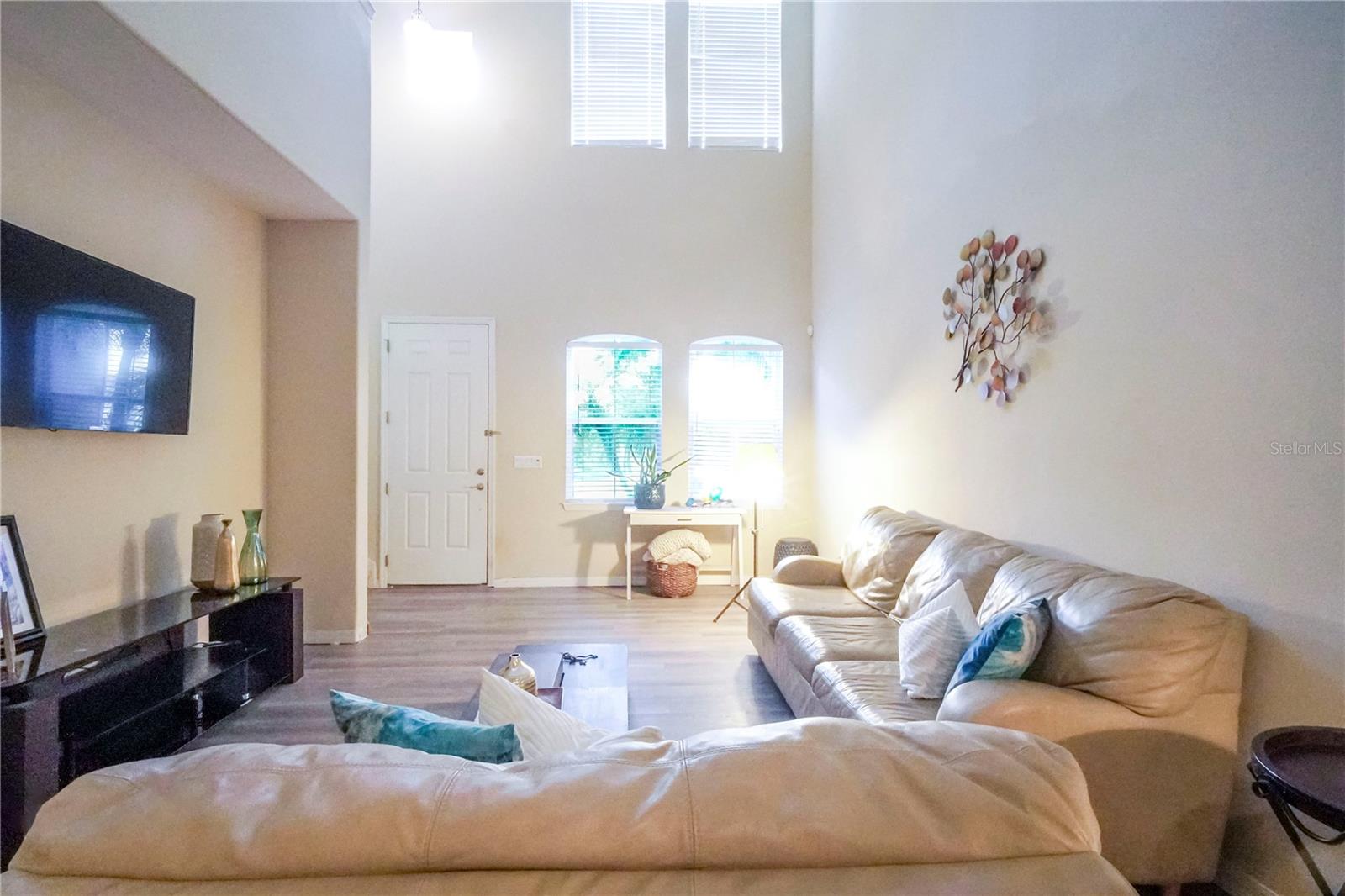 2925 Aqua Virgo Loop #25 Property Photo 6