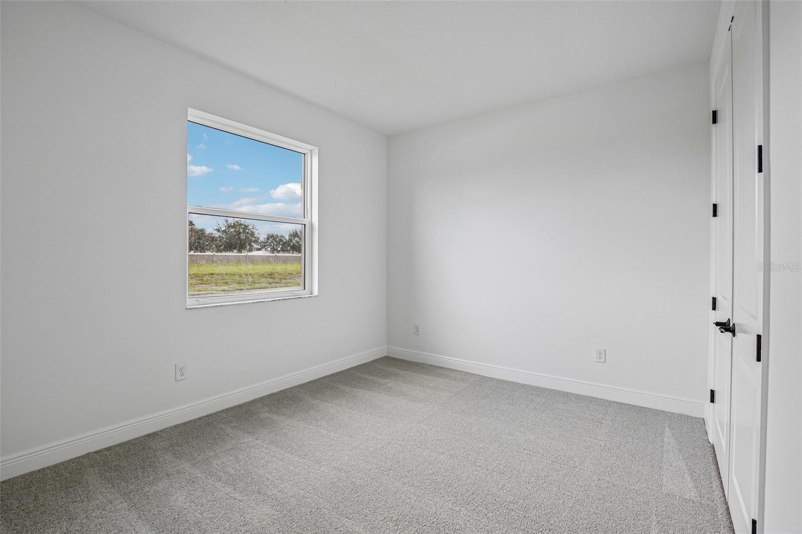 8928 Deep Horizon Loop Property Photo 18