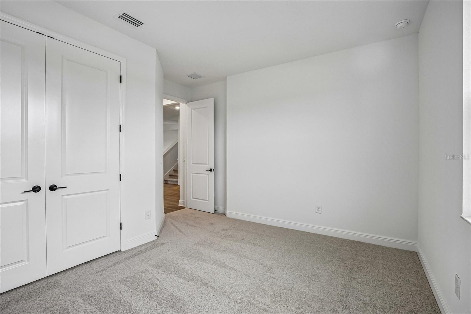 8928 Deep Horizon Loop Property Photo 19