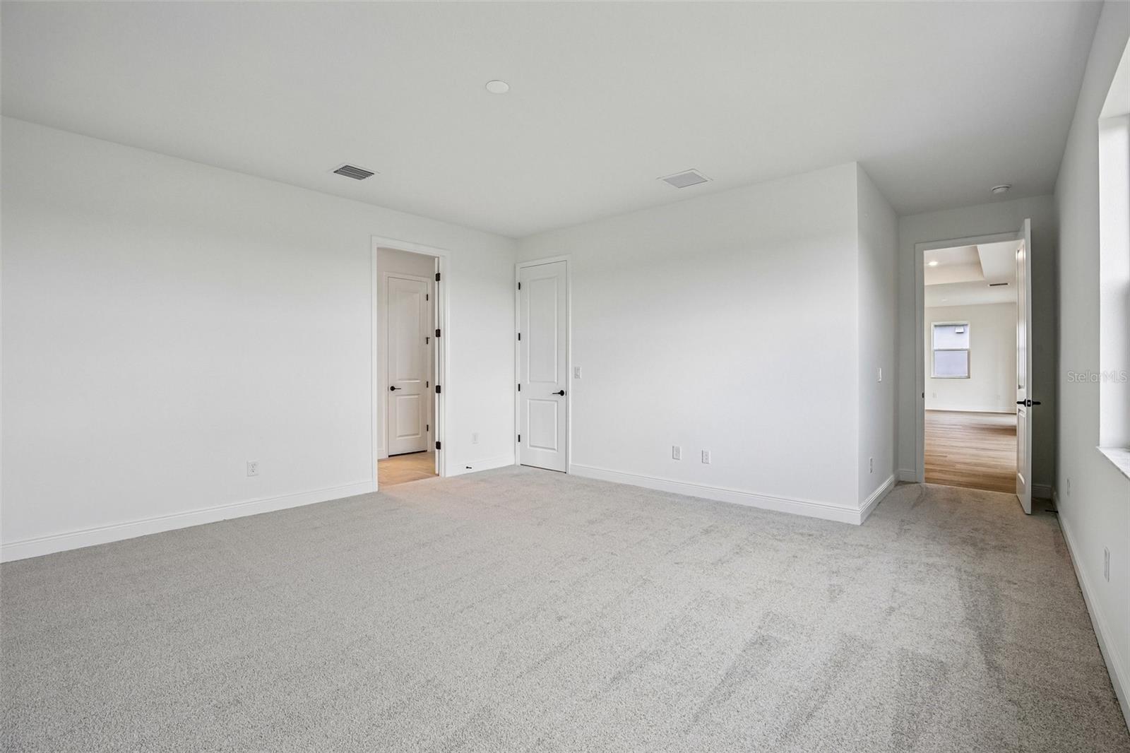 8928 Deep Horizon Loop Property Photo 22