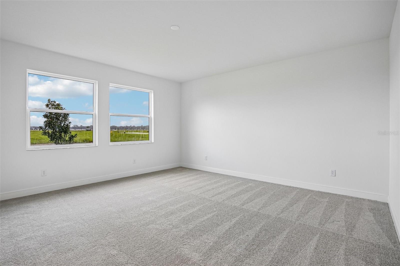 8928 Deep Horizon Loop Property Photo 24