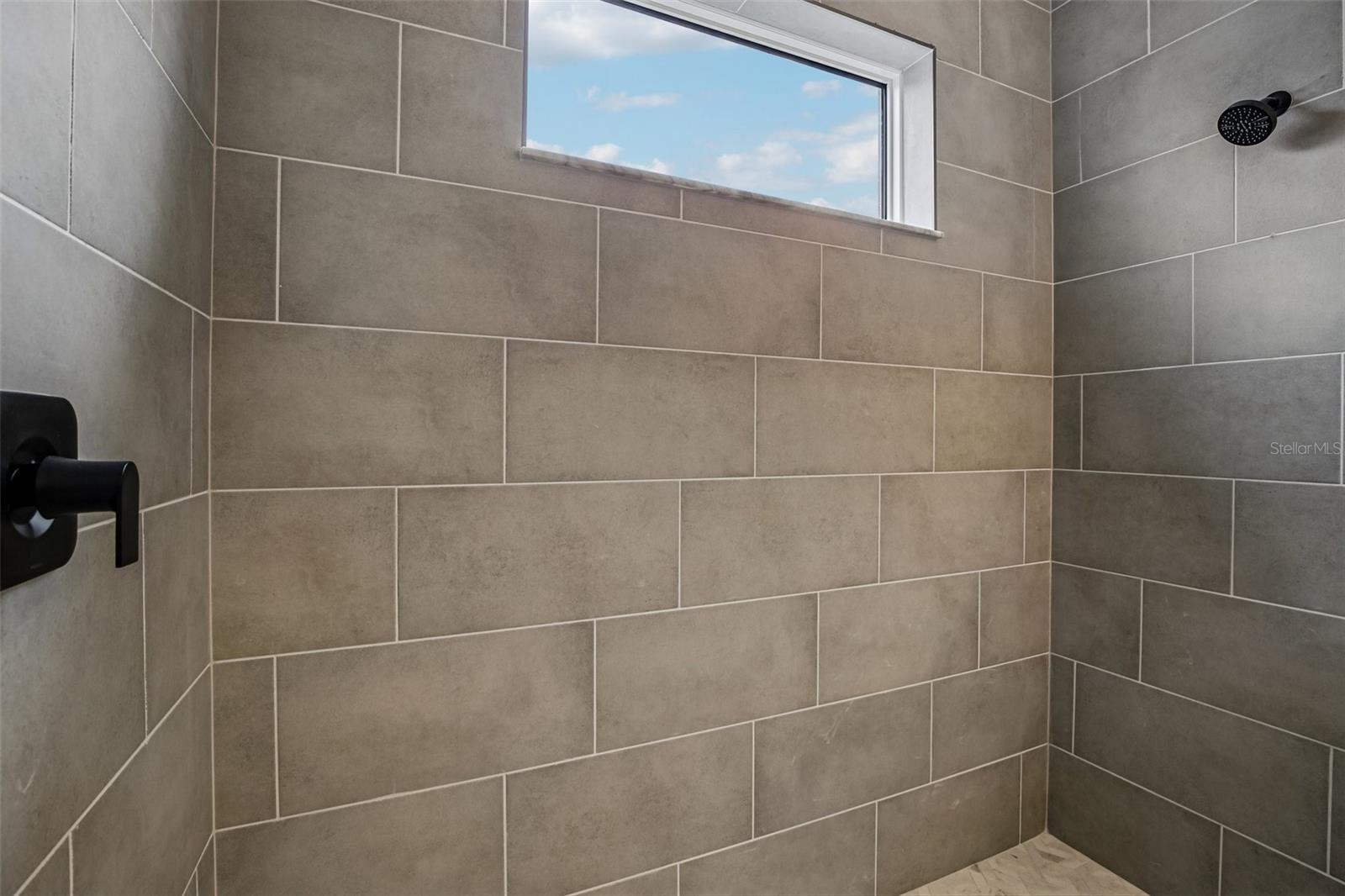 8928 Deep Horizon Loop Property Photo 26