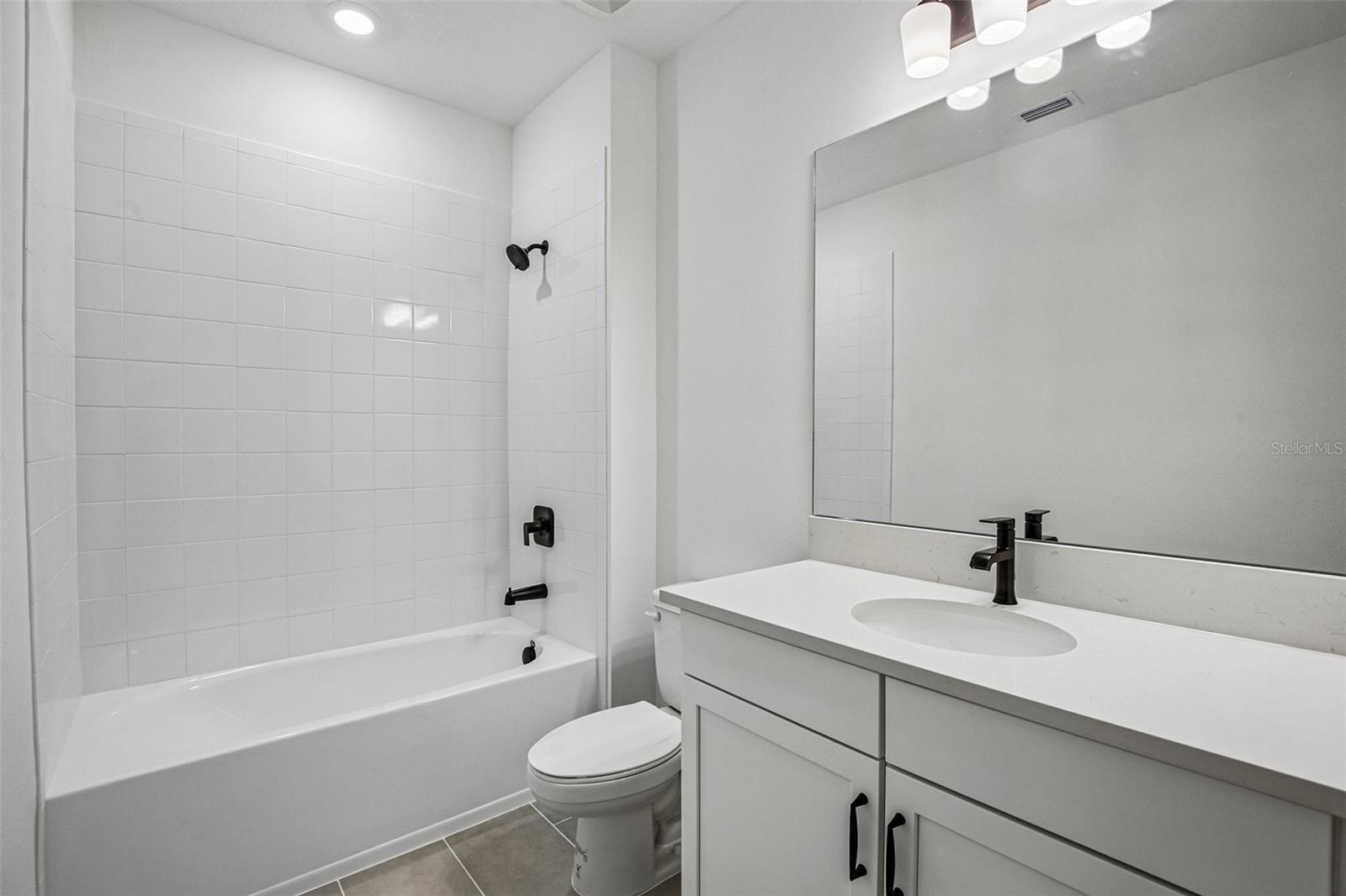 8928 Deep Horizon Loop Property Photo 39