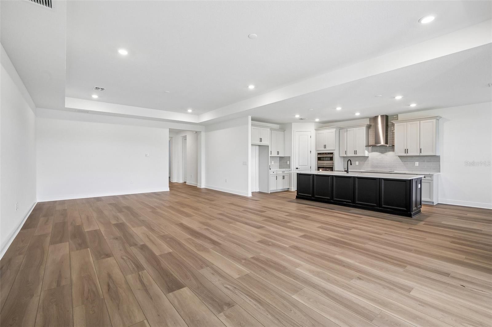 9246 Deep Horizon Loop Property Photo 13