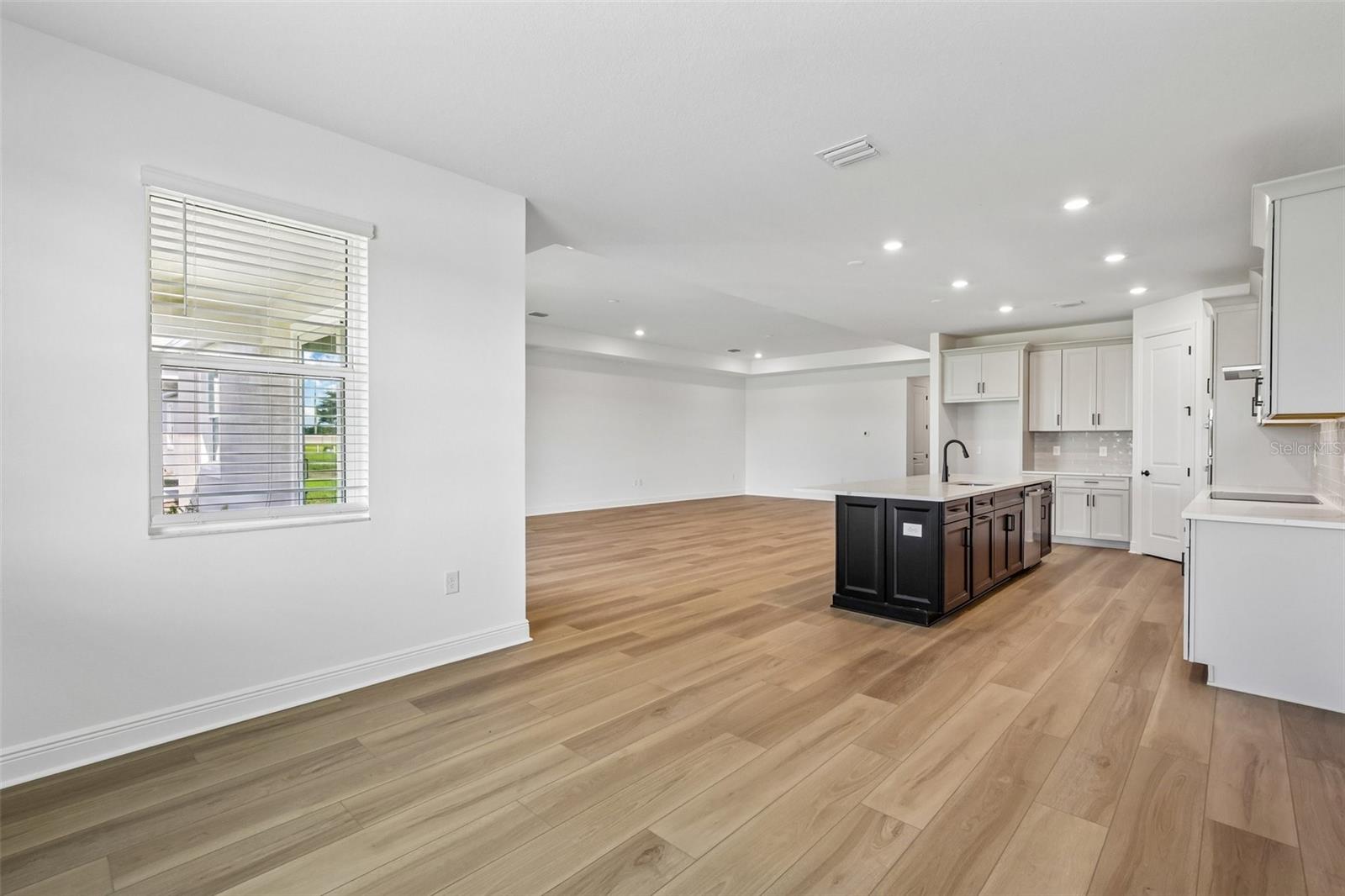9246 Deep Horizon Loop Property Photo 14
