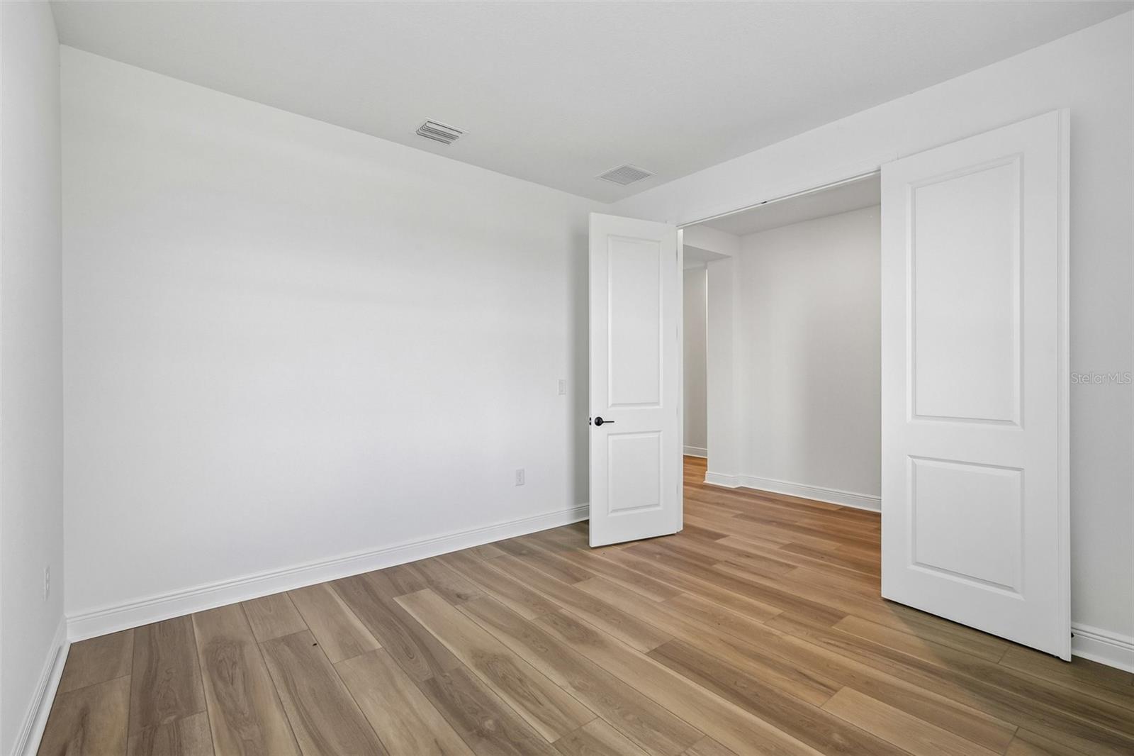 9246 Deep Horizon Loop Property Photo 19