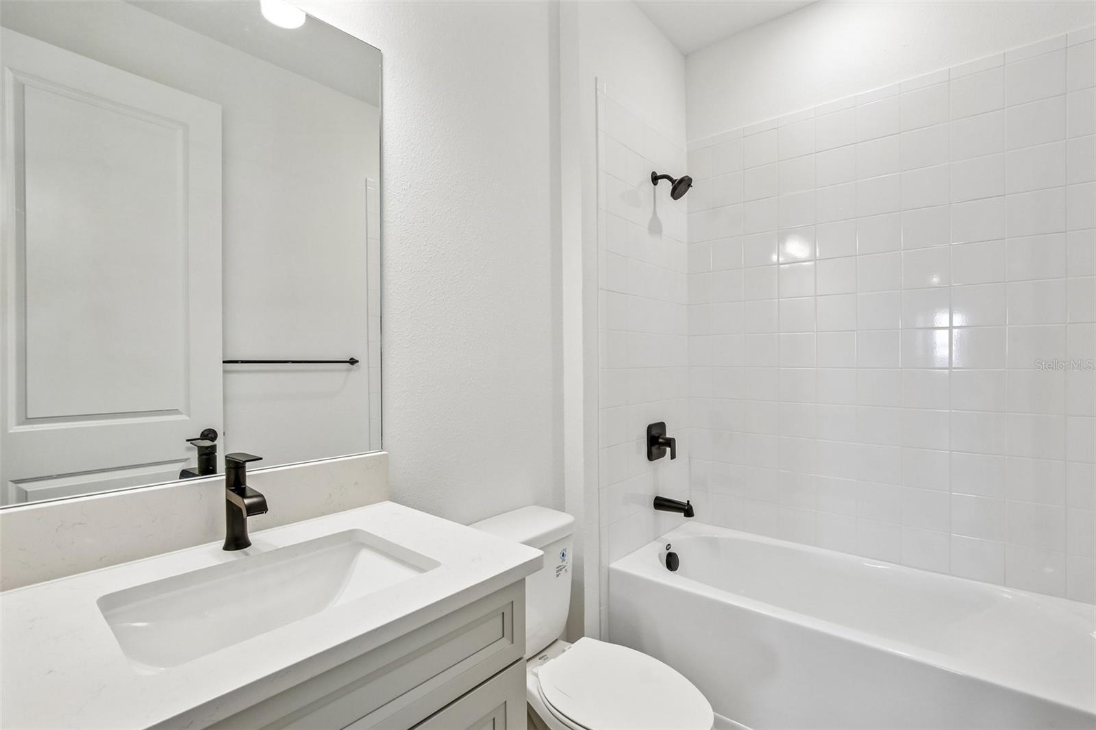 9246 Deep Horizon Loop Property Photo 23