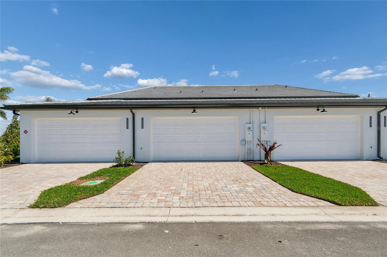 17806 Broadleaf Loop Property Photo 15