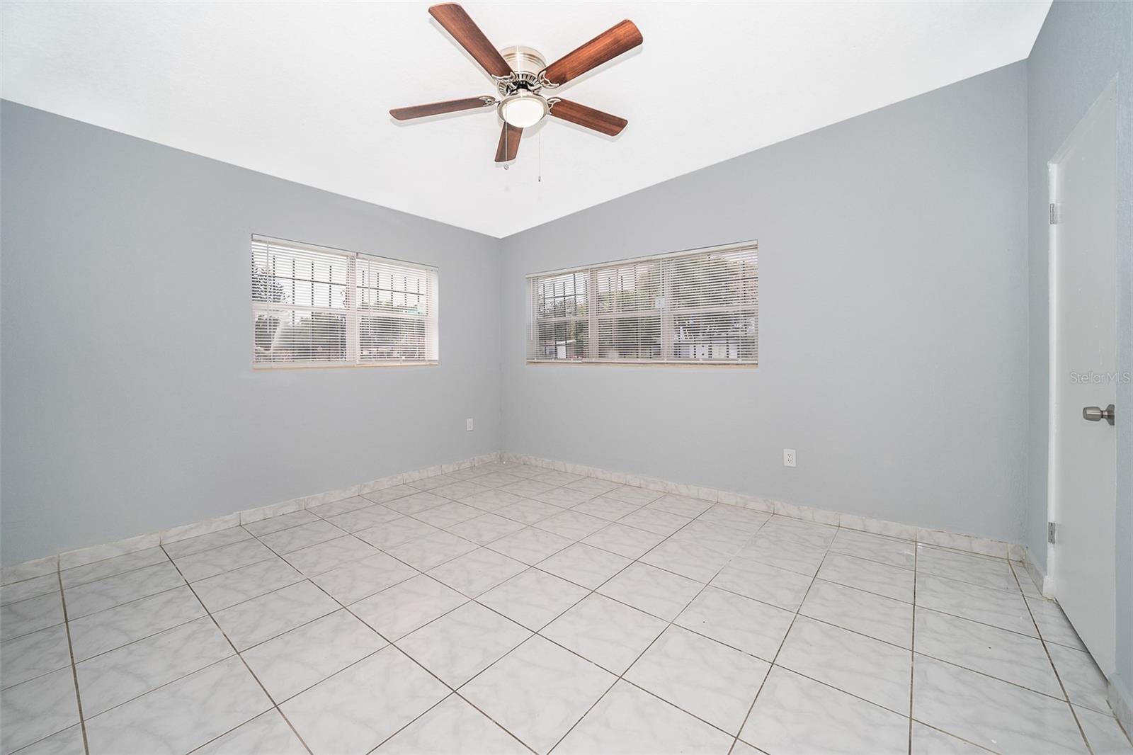 1213 Lawne Blvd Property Photo 13