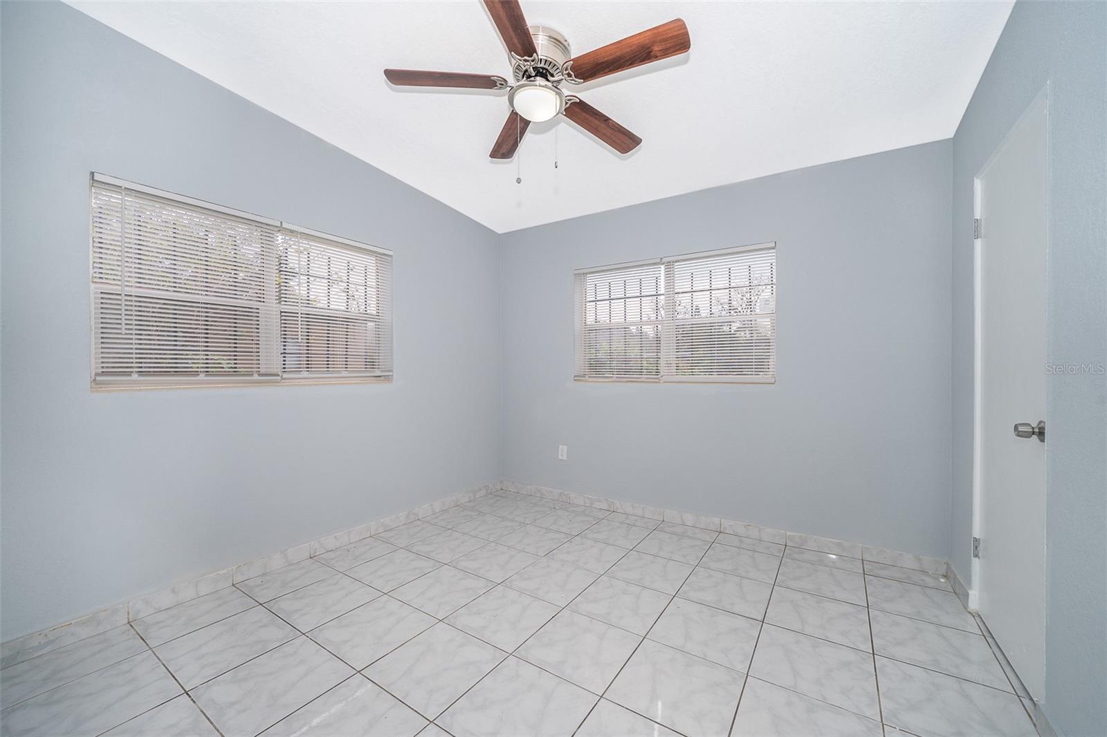 1213 Lawne Blvd Property Photo 15