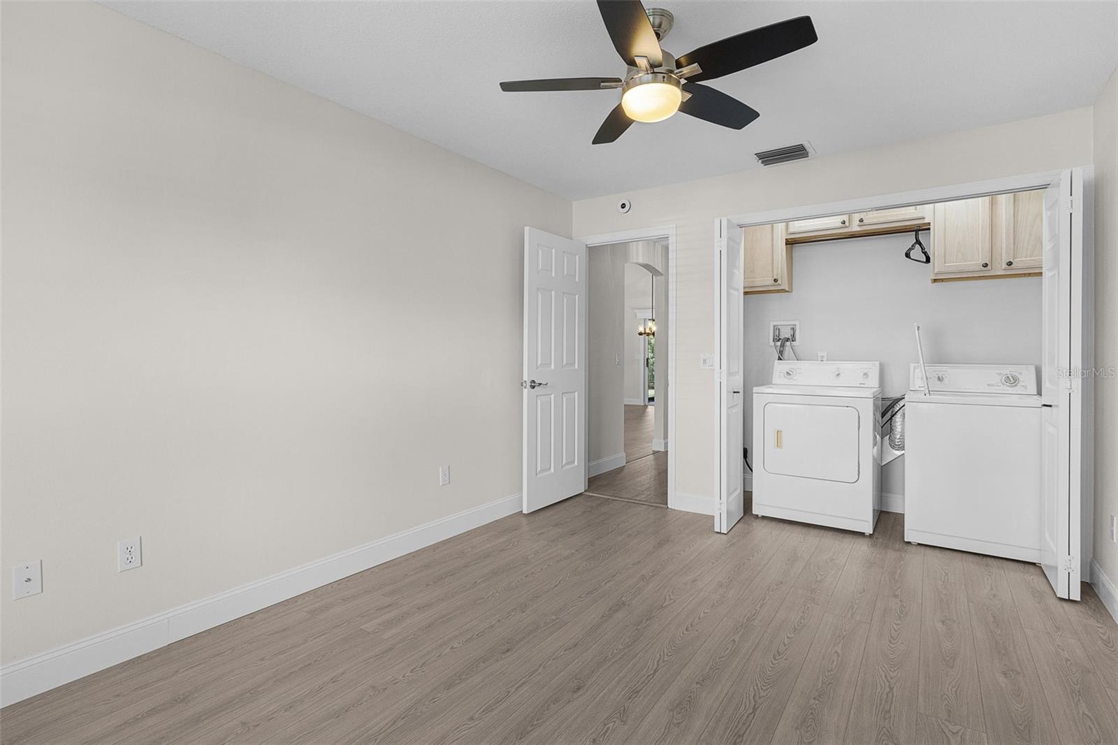 1213 El Esparza Ln Property Photo 13