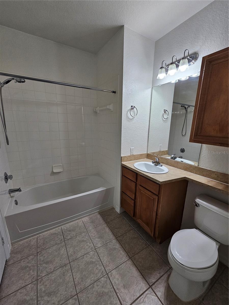 8335 38th Street Cir E #305 Property Photo 20