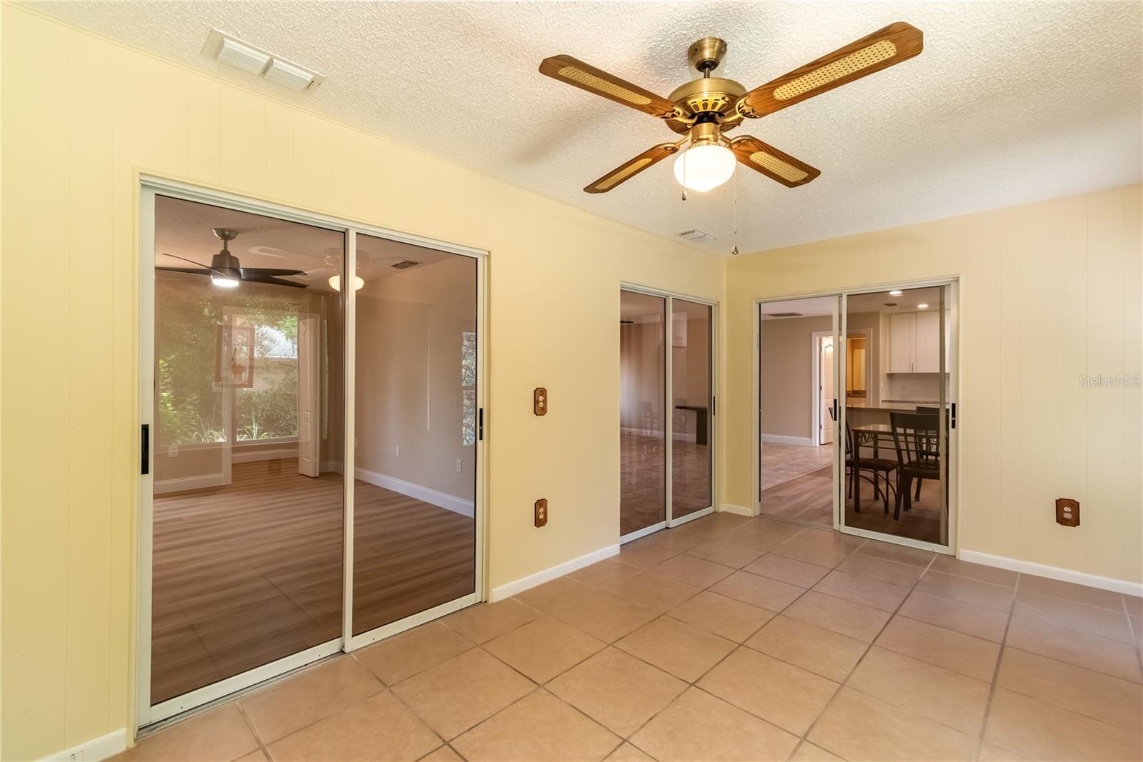 10886 Sw 90th Ter Property Photo 13