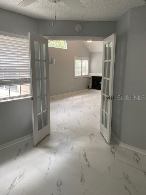 575 Bloomington Ct #20 Property Photo 9