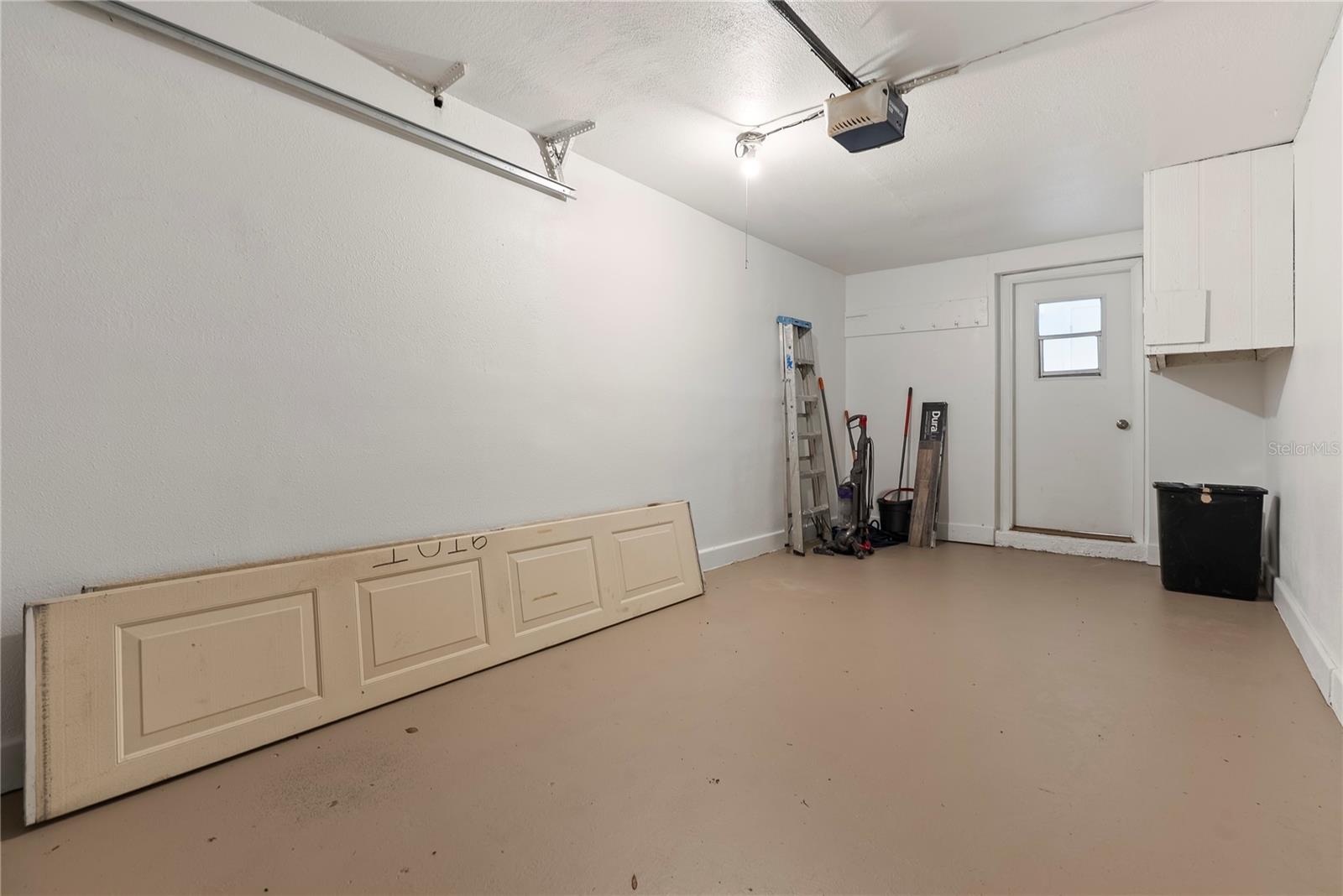 1016 Spring Meadow Dr #12 Property Photo 14