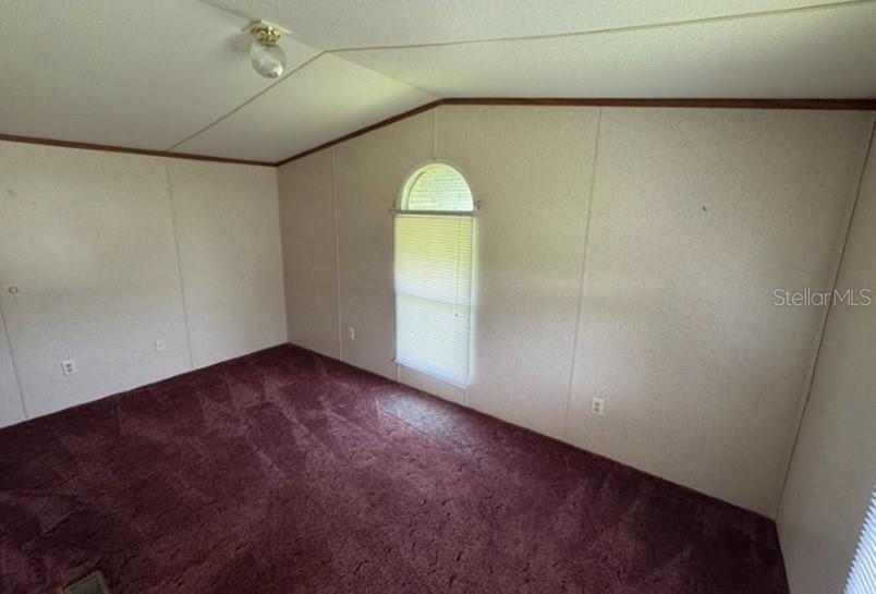 1142 Sw Jim Clark Rd Property Photo 9