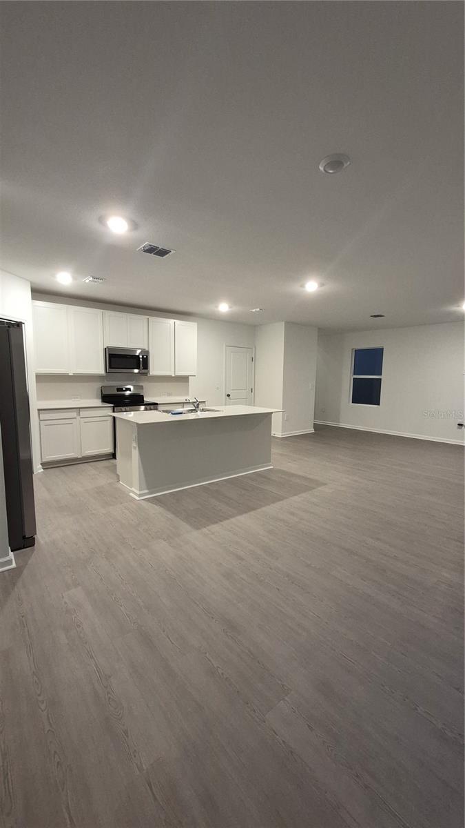 6220 Botticella Blvd Property Photo 4