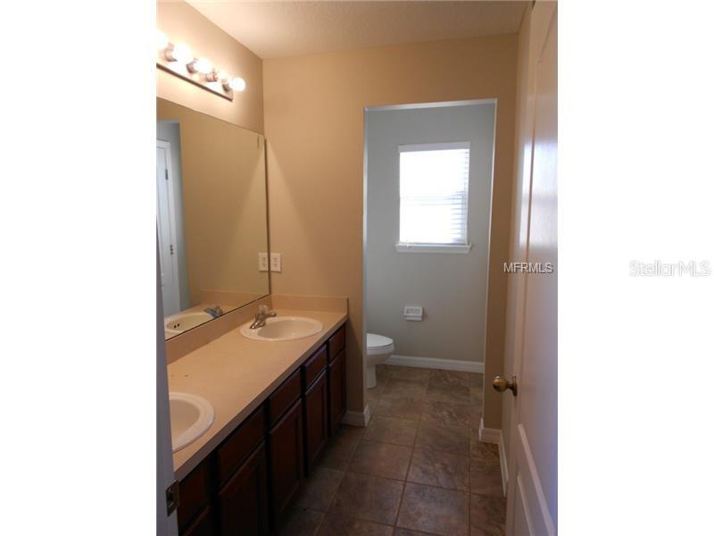 3911 Pemberly Pines Cir Property Photo 7