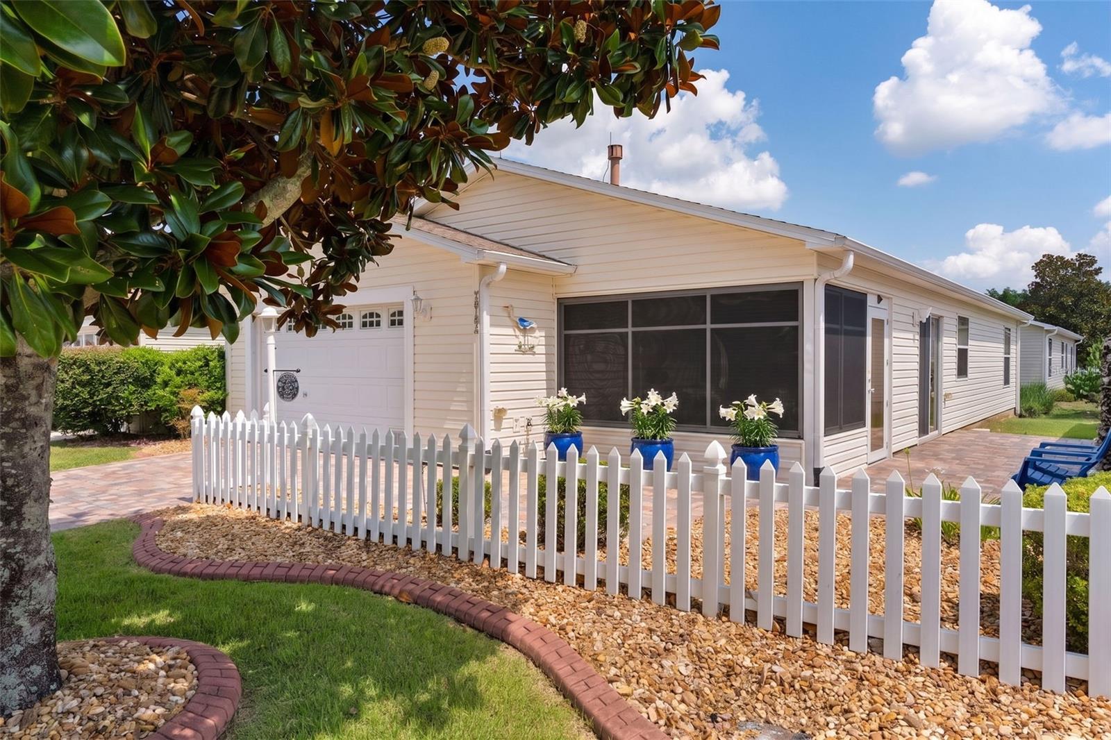 313 Varnville Way Property Photo 6