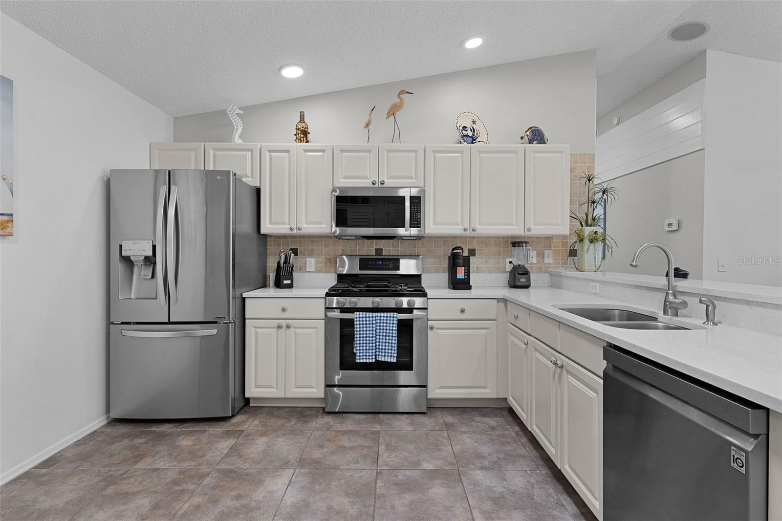 313 Varnville Way Property Photo 15