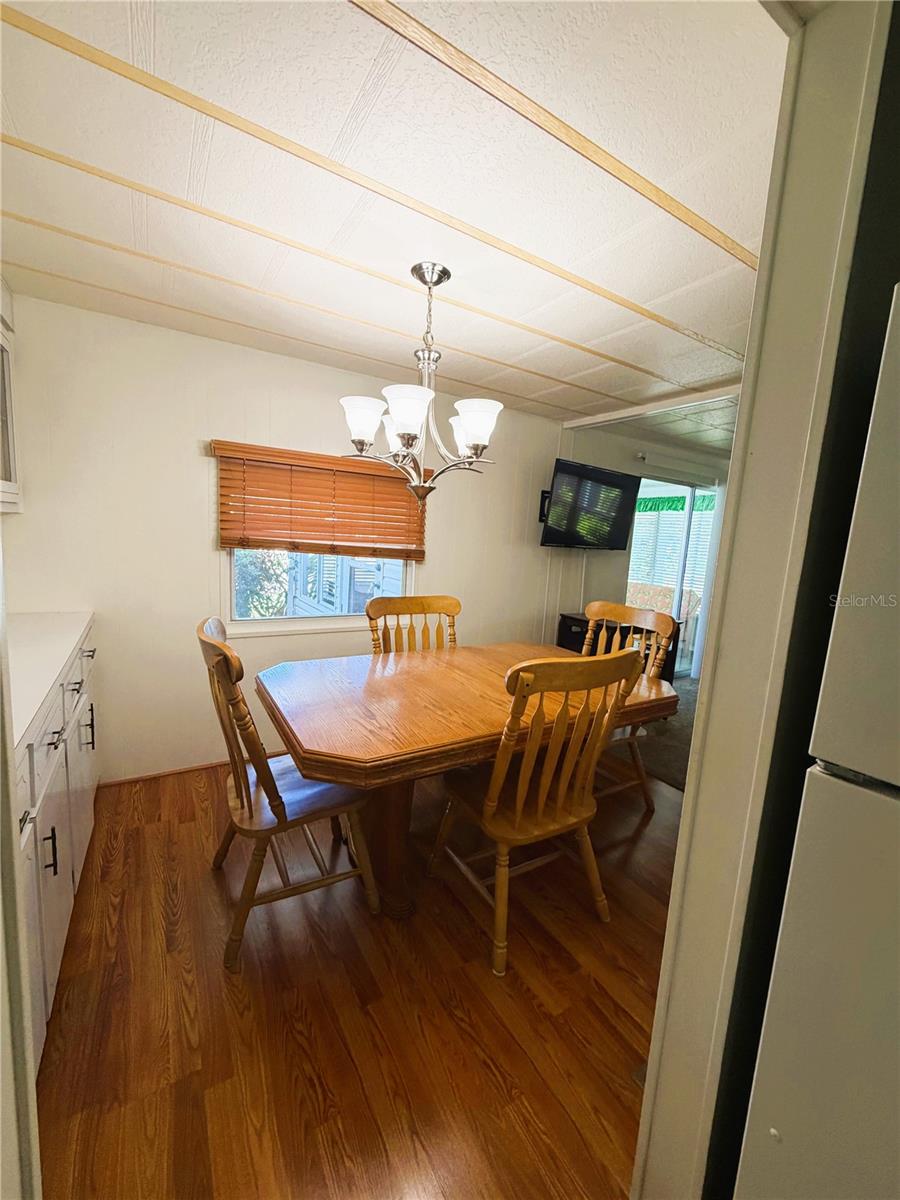 203 Aspen Cir Property Photo 10