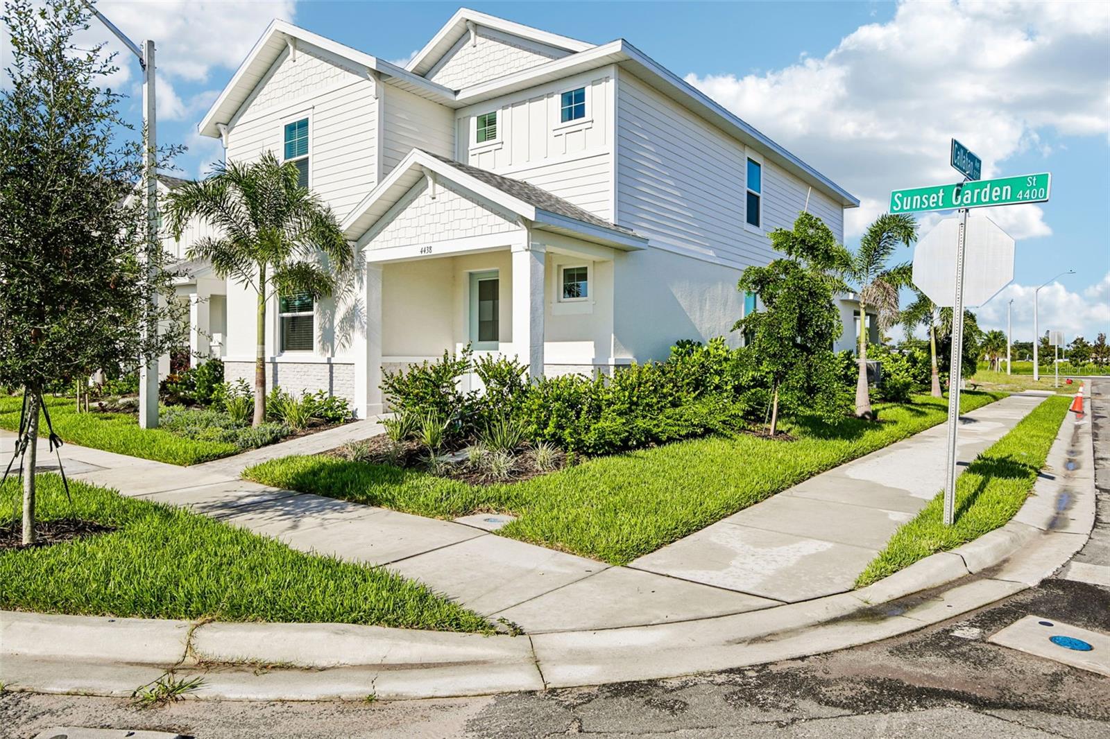 4438 Sunset Garden St Property Photo 1
