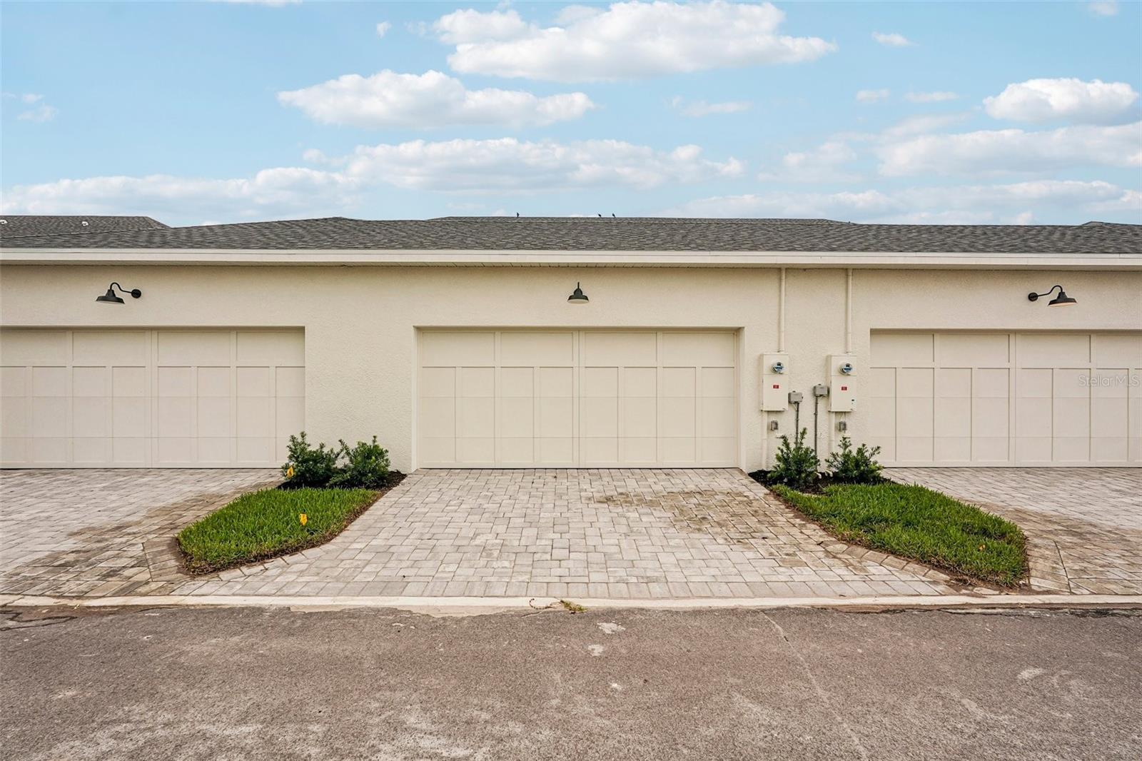 4426 Sunset Garden St Property Photo 3
