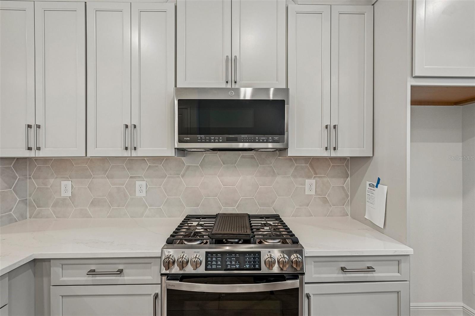 4426 Sunset Garden St Property Photo 7