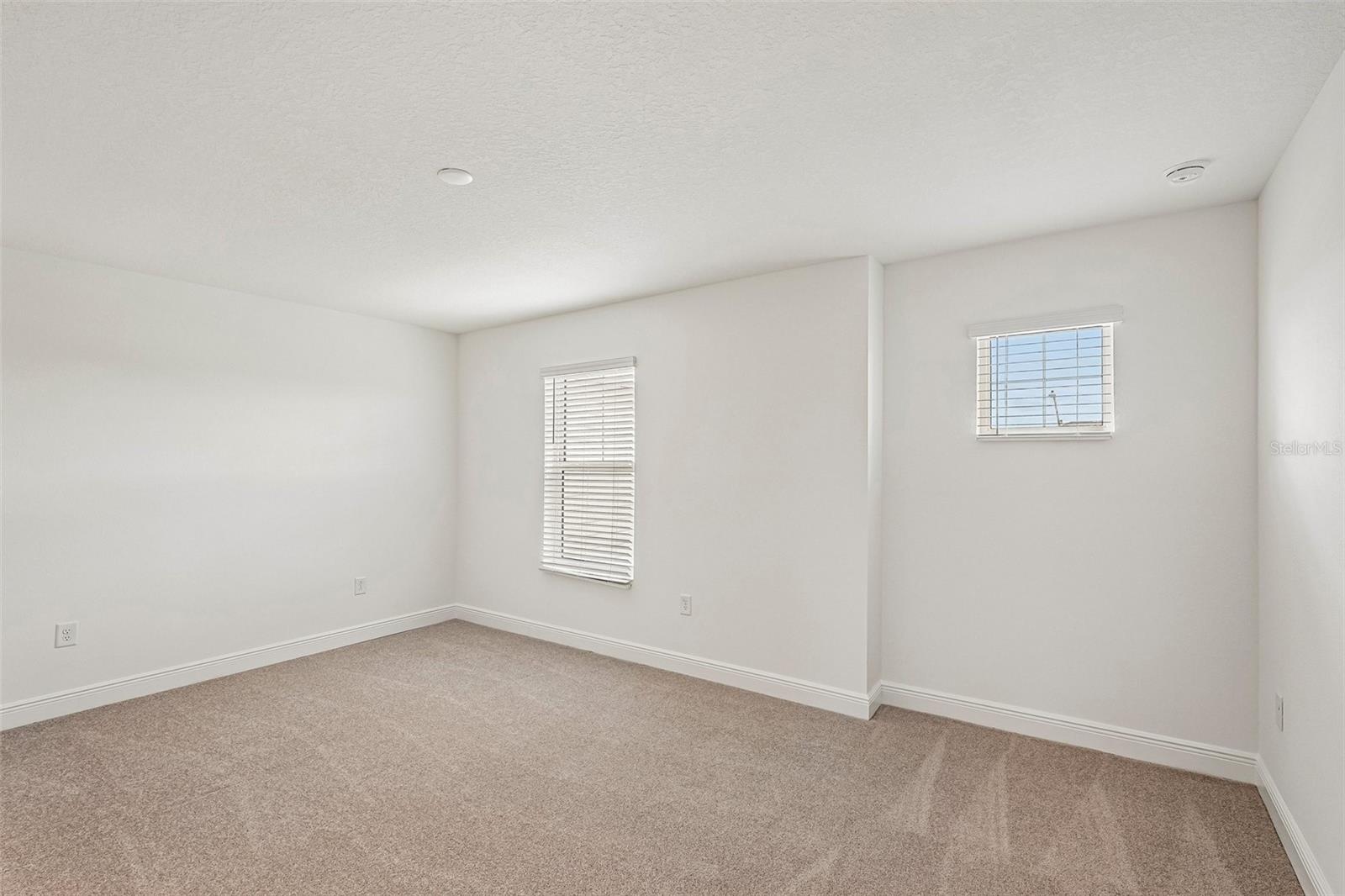 4426 Sunset Garden St Property Photo 13