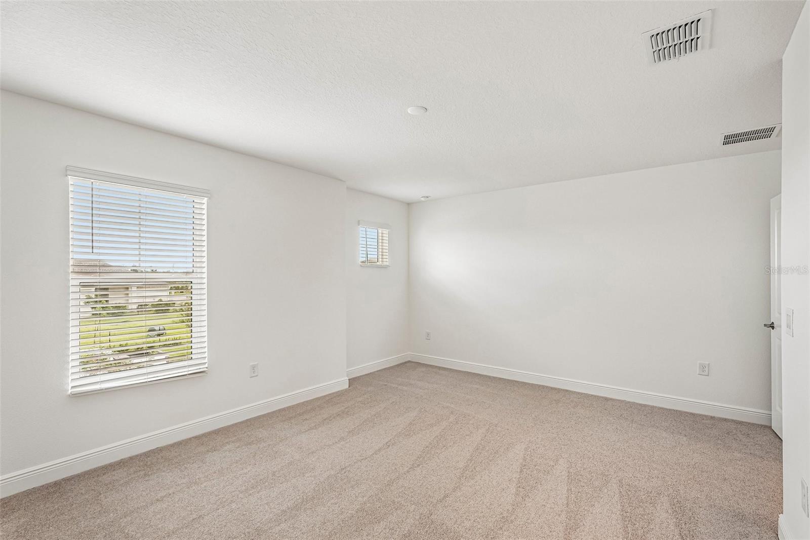 4426 Sunset Garden St Property Photo 17