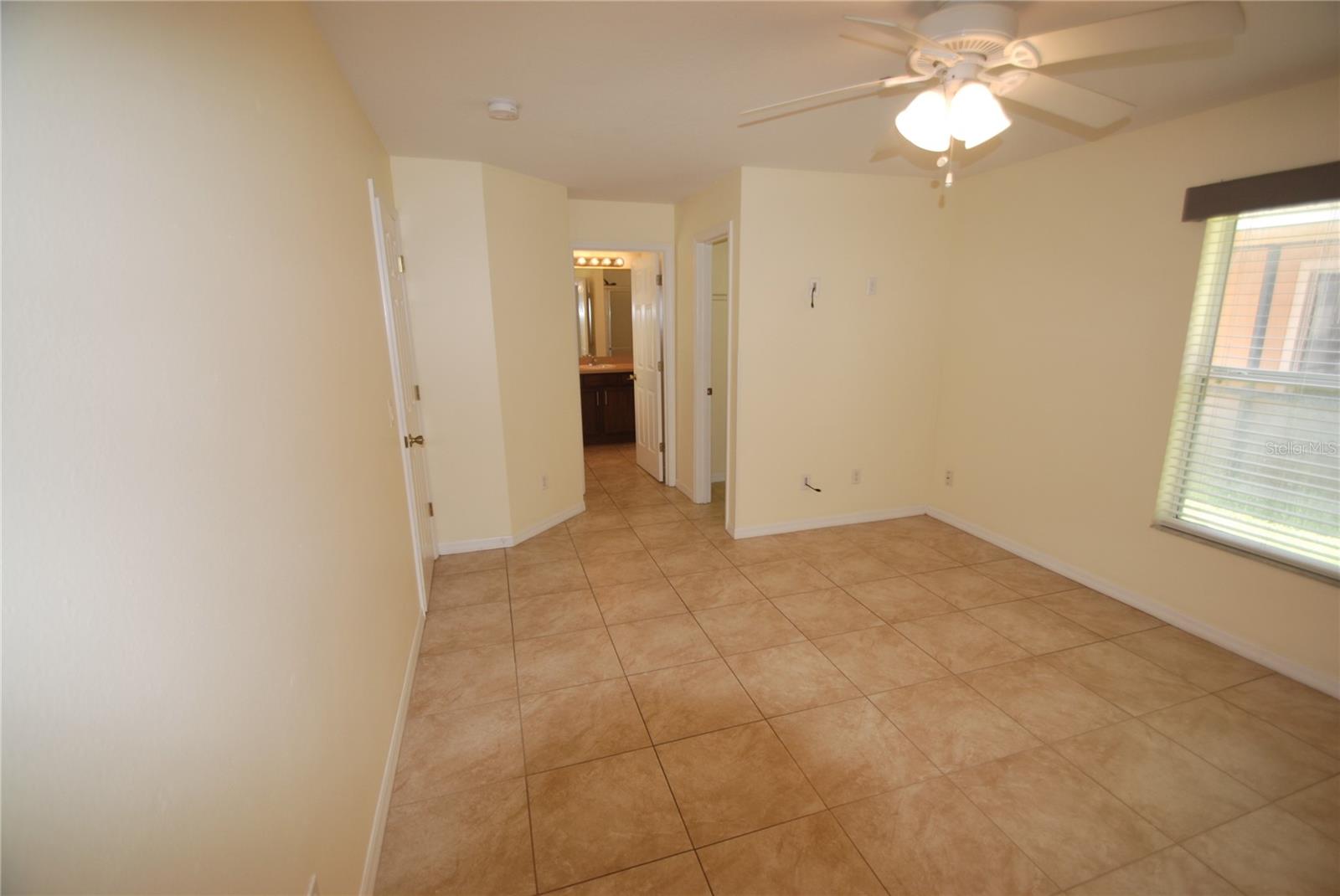 217 Robin Rd Property Photo 12