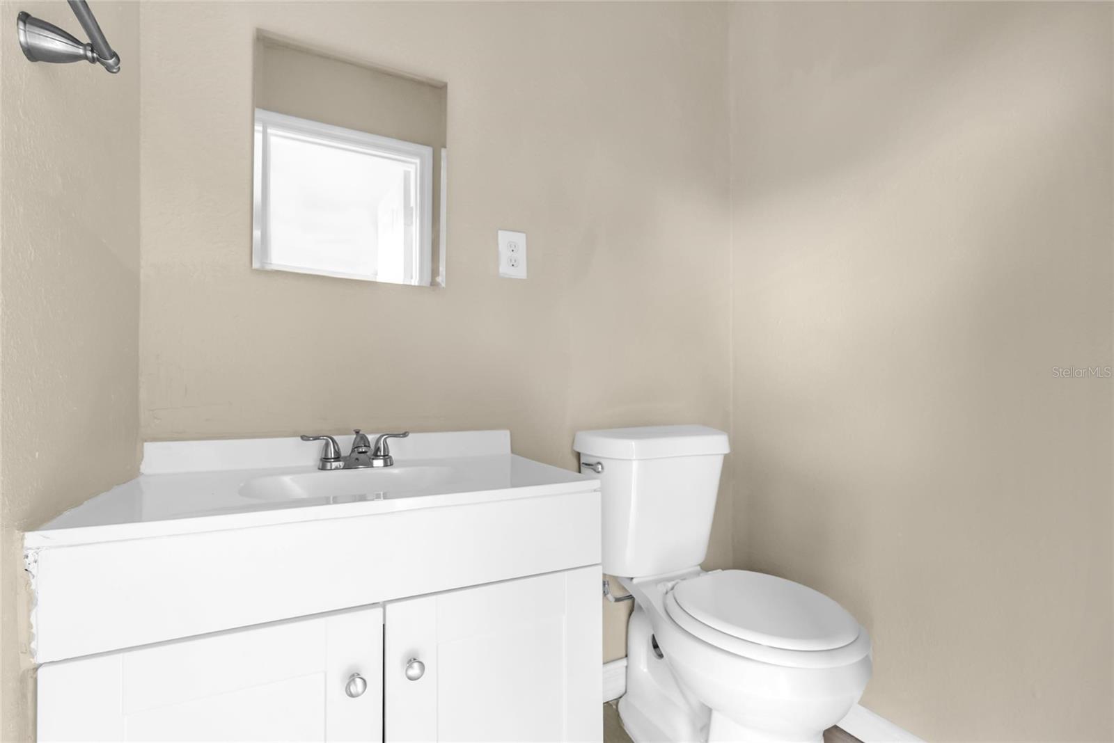 5390 Botany Ct Property Photo 25