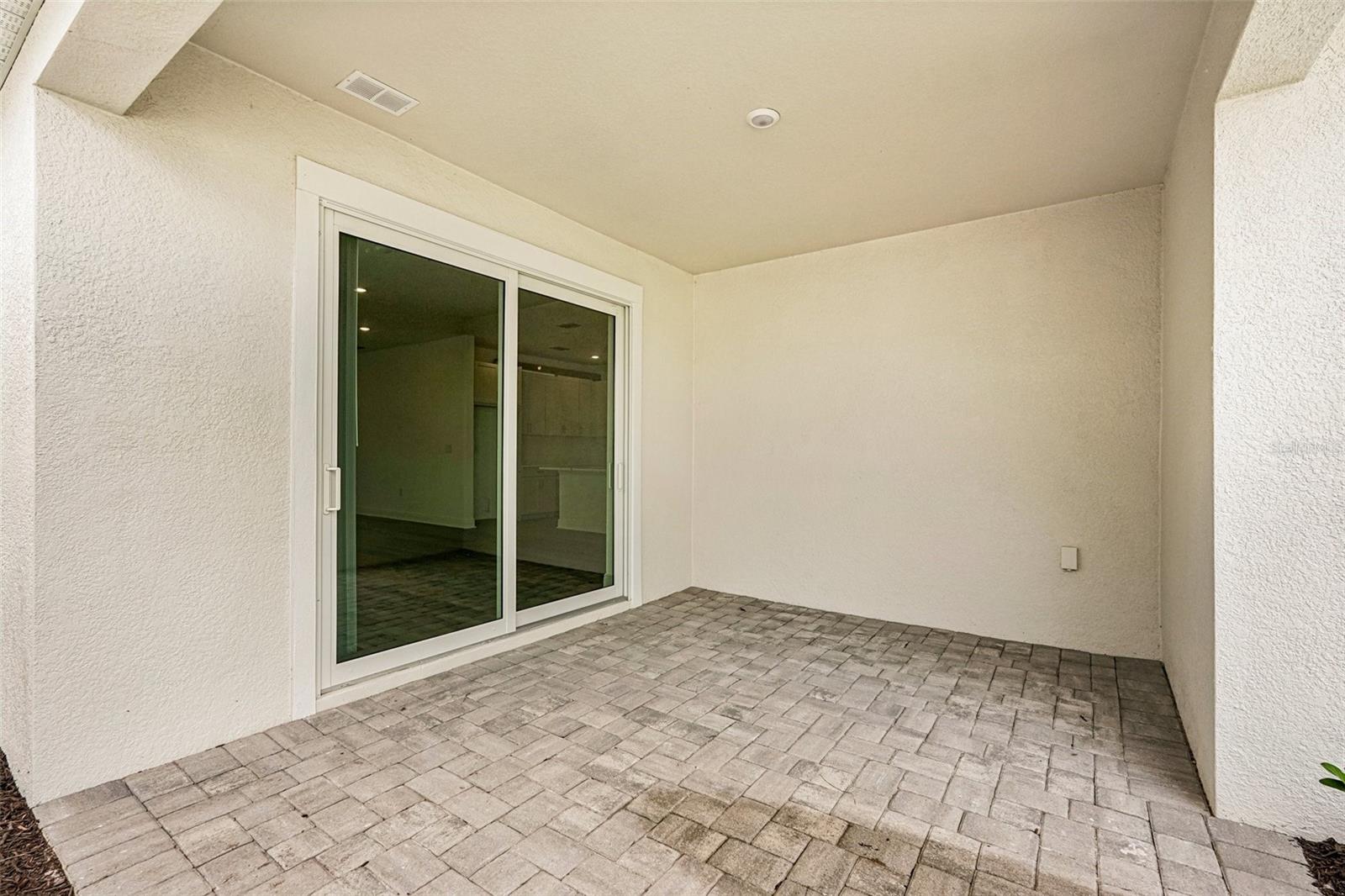 4422 Sunset Garden St Property Photo 4