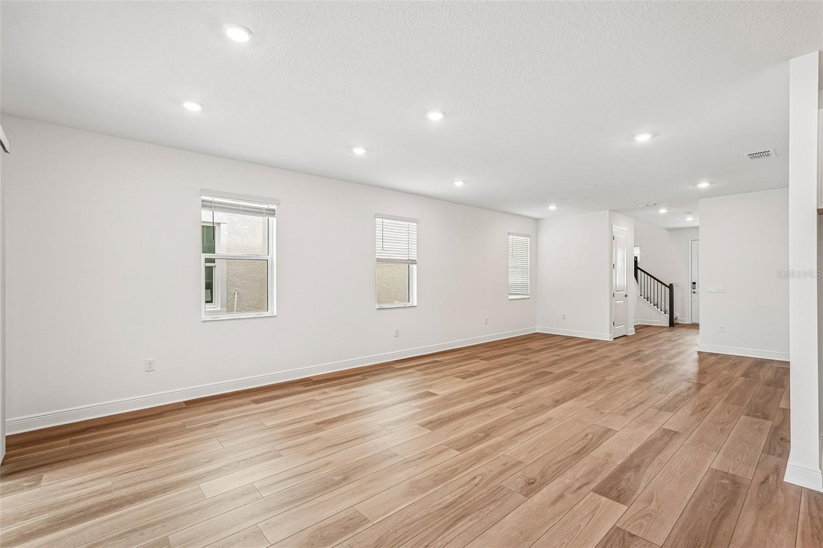 4422 Sunset Garden St Property Photo 10