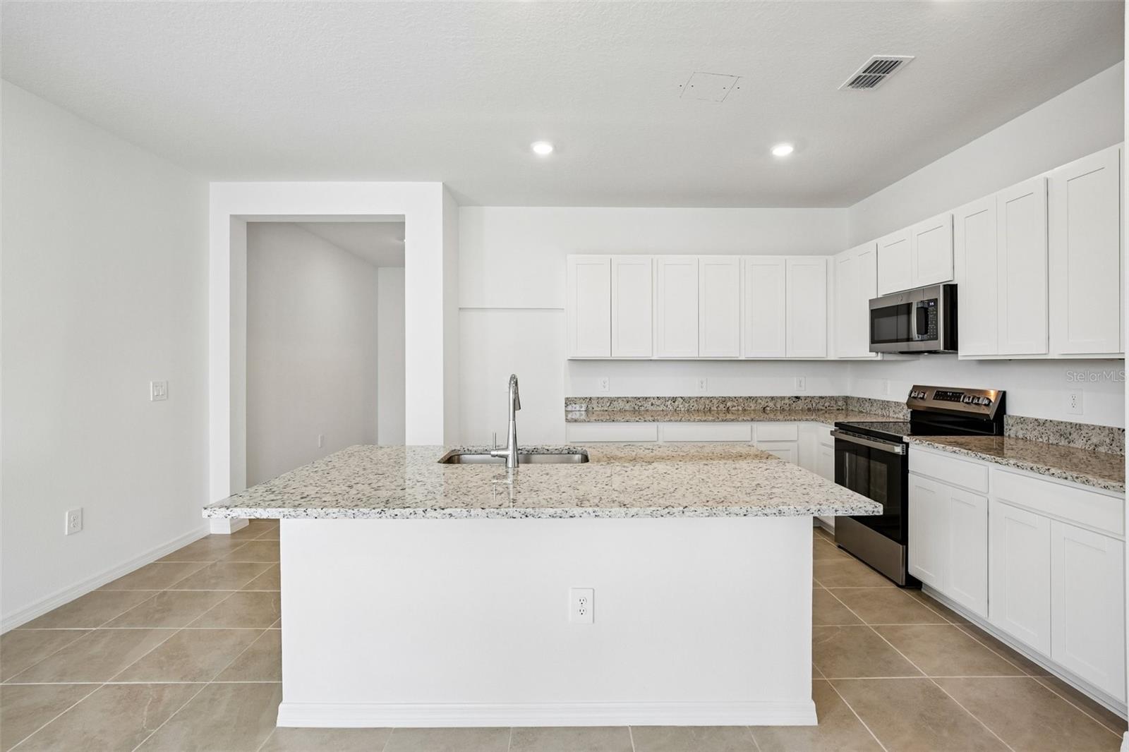 4520 Outhaul Run Property Photo 4