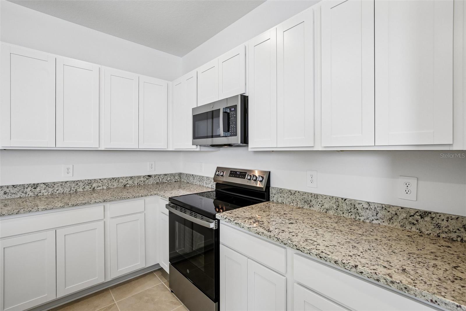 4520 Outhaul Run Property Photo 6