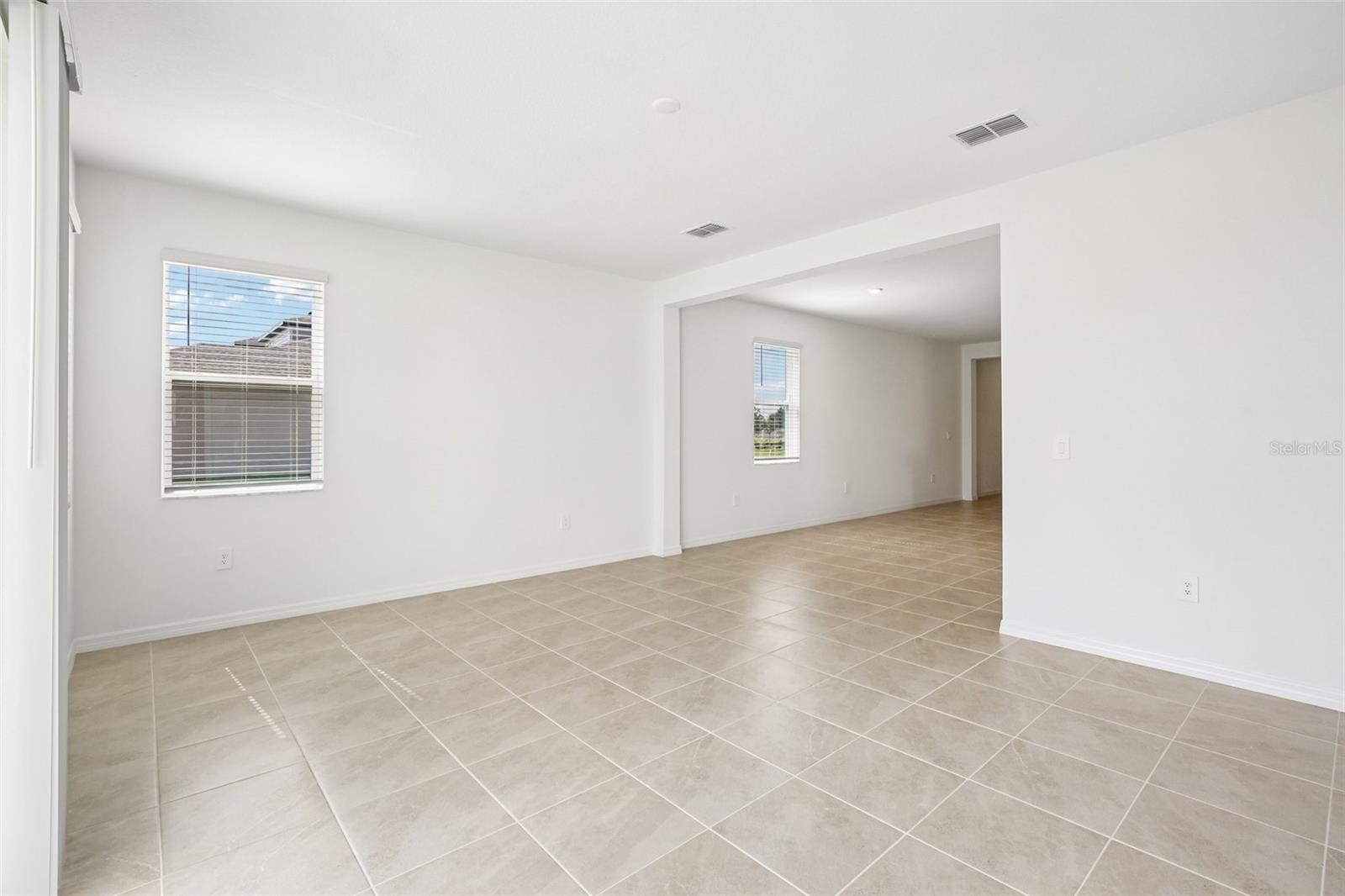 4520 Outhaul Run Property Photo 14