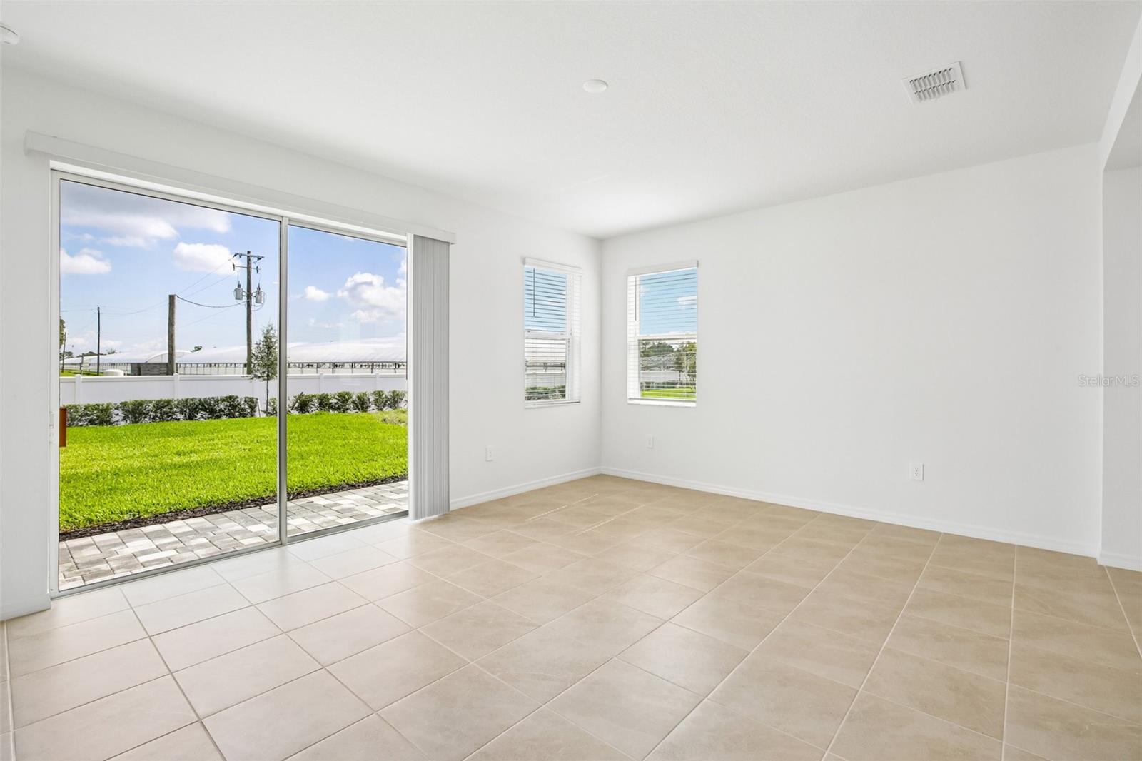 4520 Outhaul Run Property Photo 15