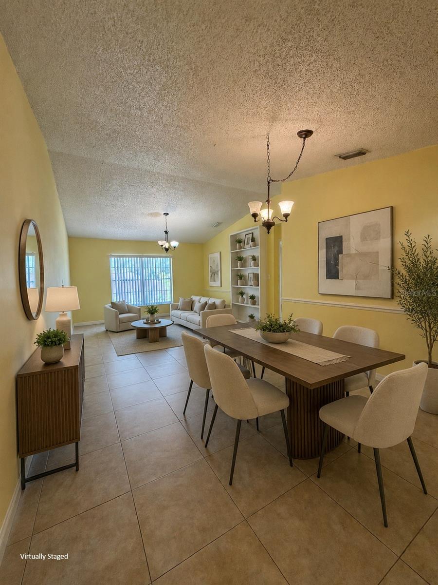 2975 S FERN CREEK AVE #2975 Property Photo 1