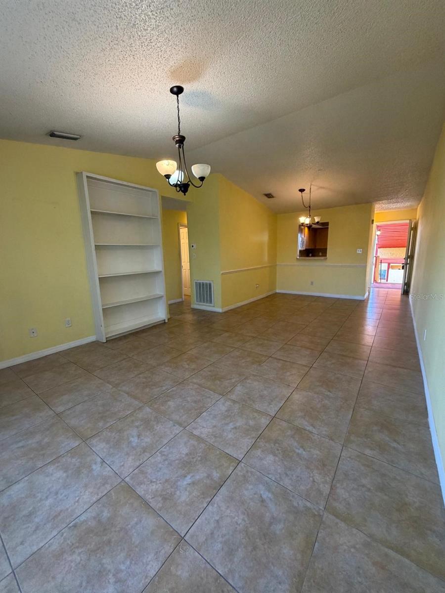 2975 S Fern Creek Ave #2975 Property Photo 3