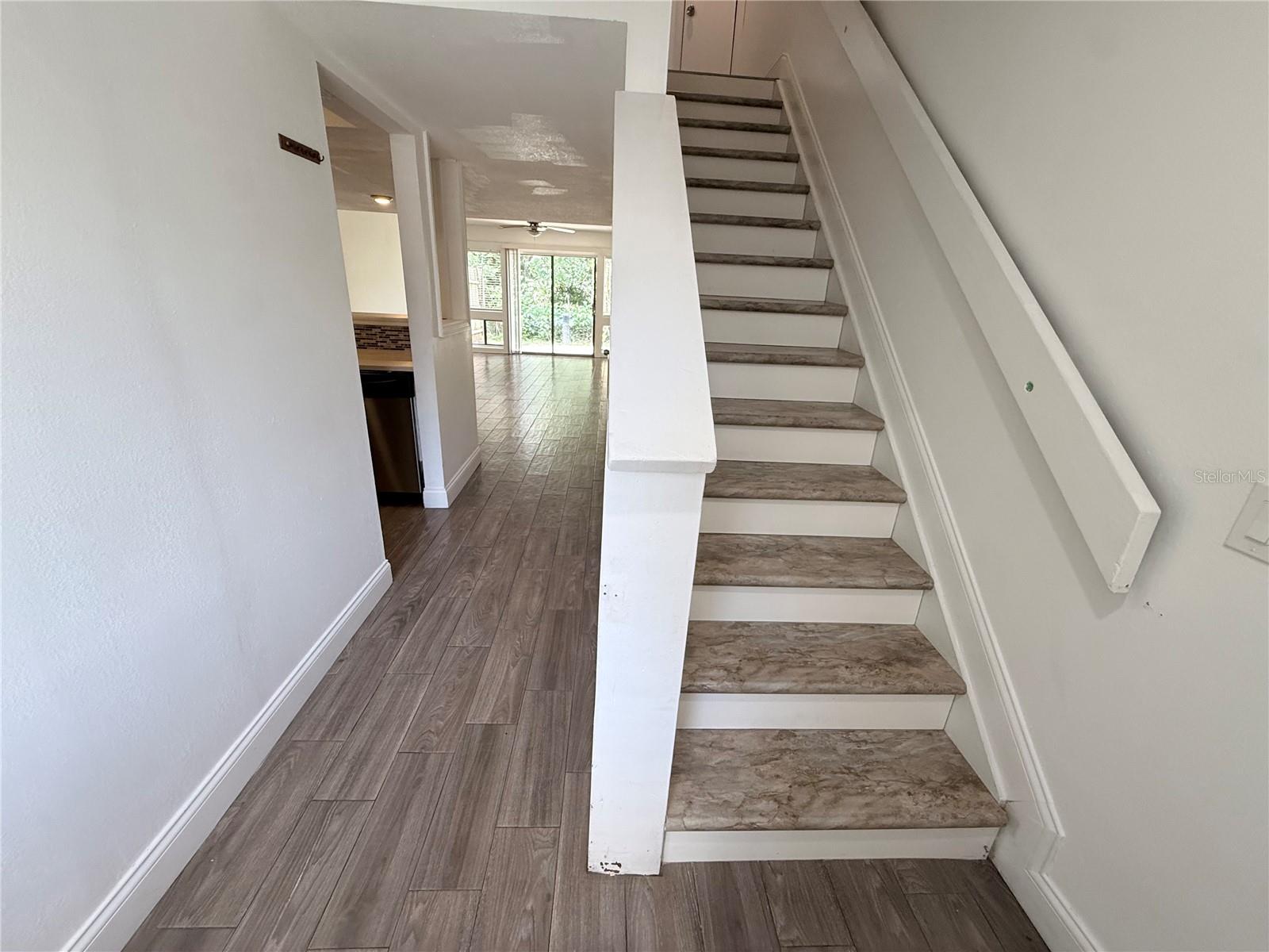 5111 Eaglesmere Dr #d10 Property Photo 7
