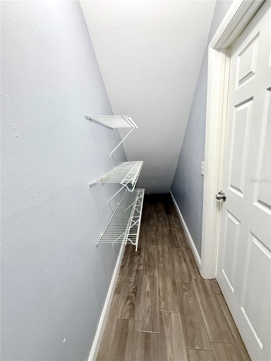 5111 Eaglesmere Dr #d10 Property Photo 13