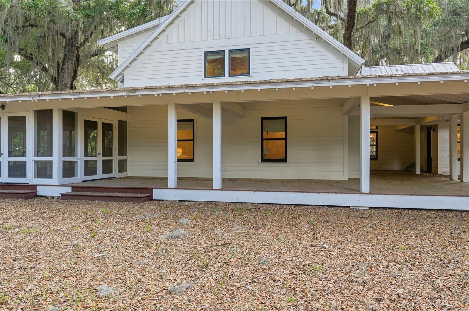 R4911707 Property Photo 4
