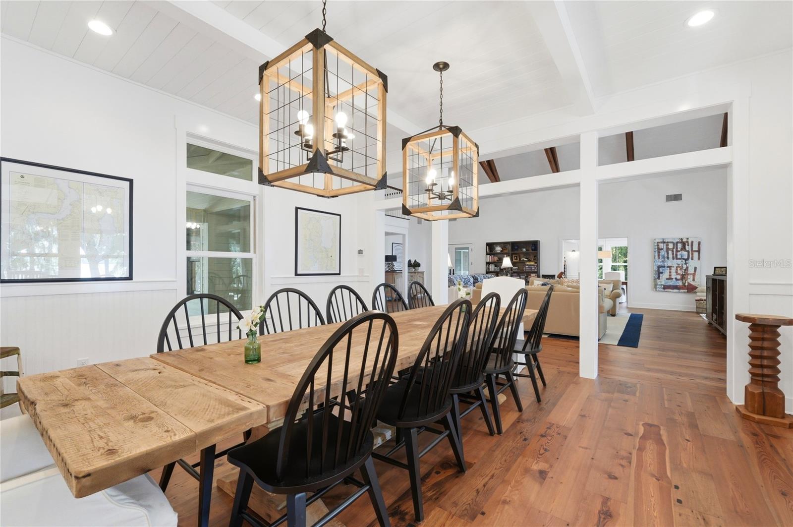 R4911707 Property Photo 23