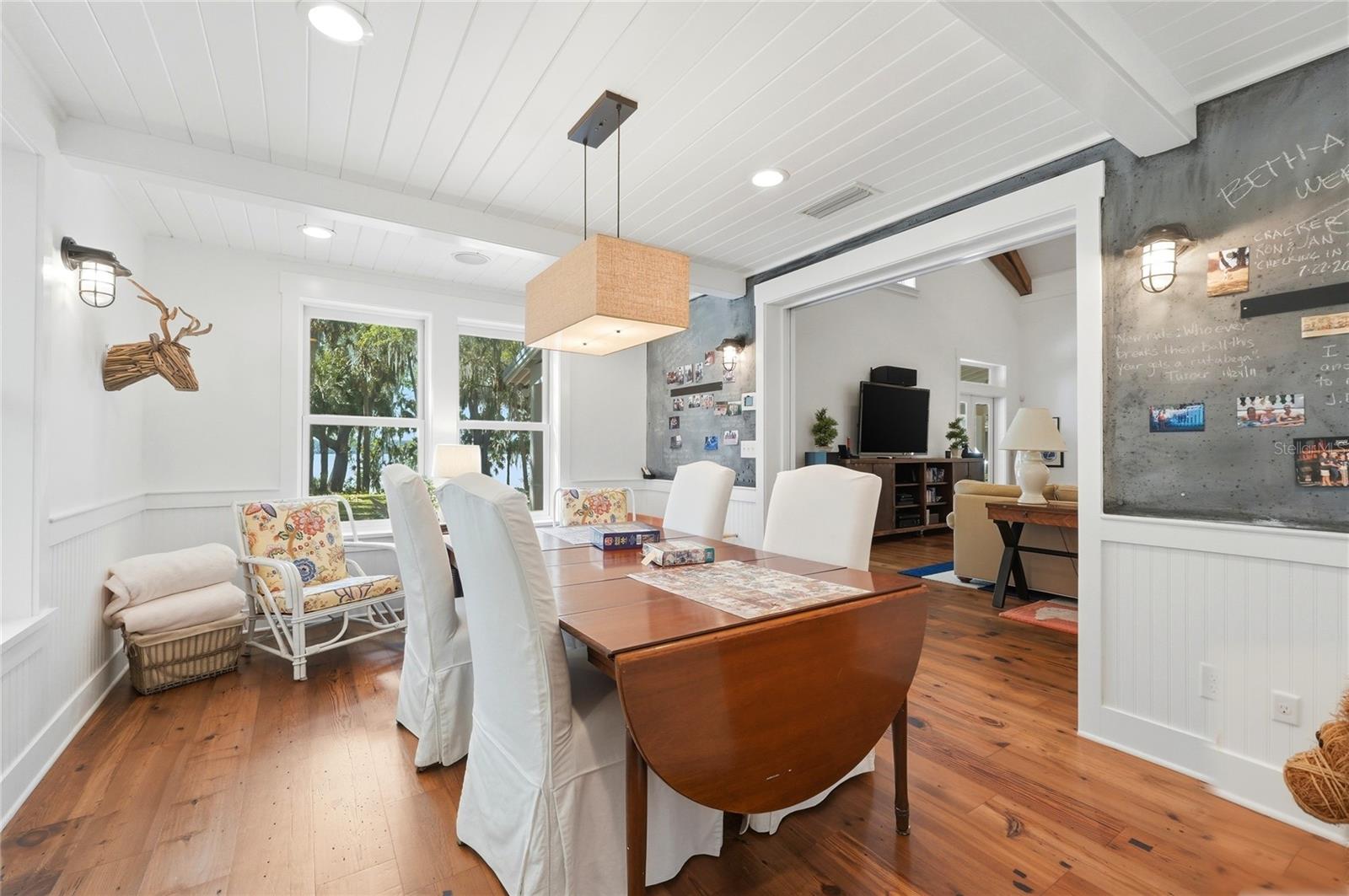 R4911707 Property Photo 26