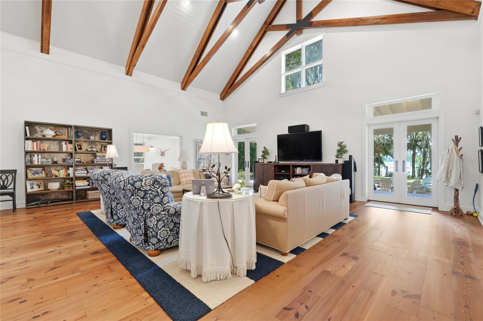 R4911707 Property Photo 27