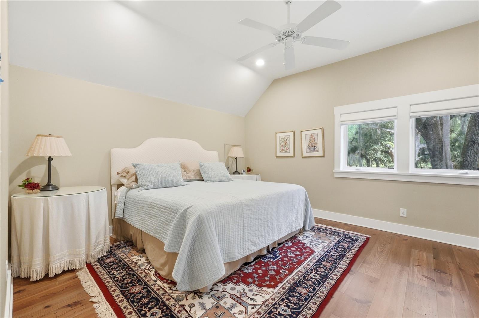 R4911707 Property Photo 33