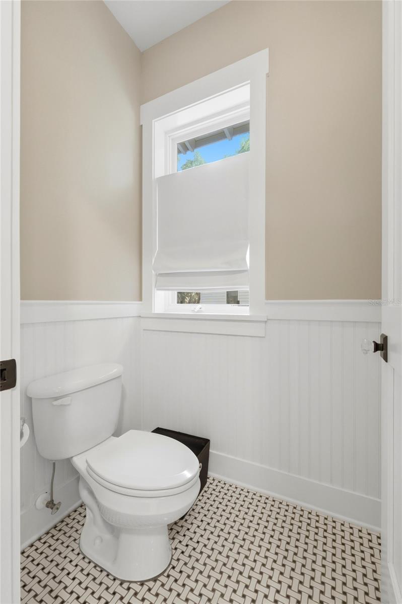 R4911707 Property Photo 36